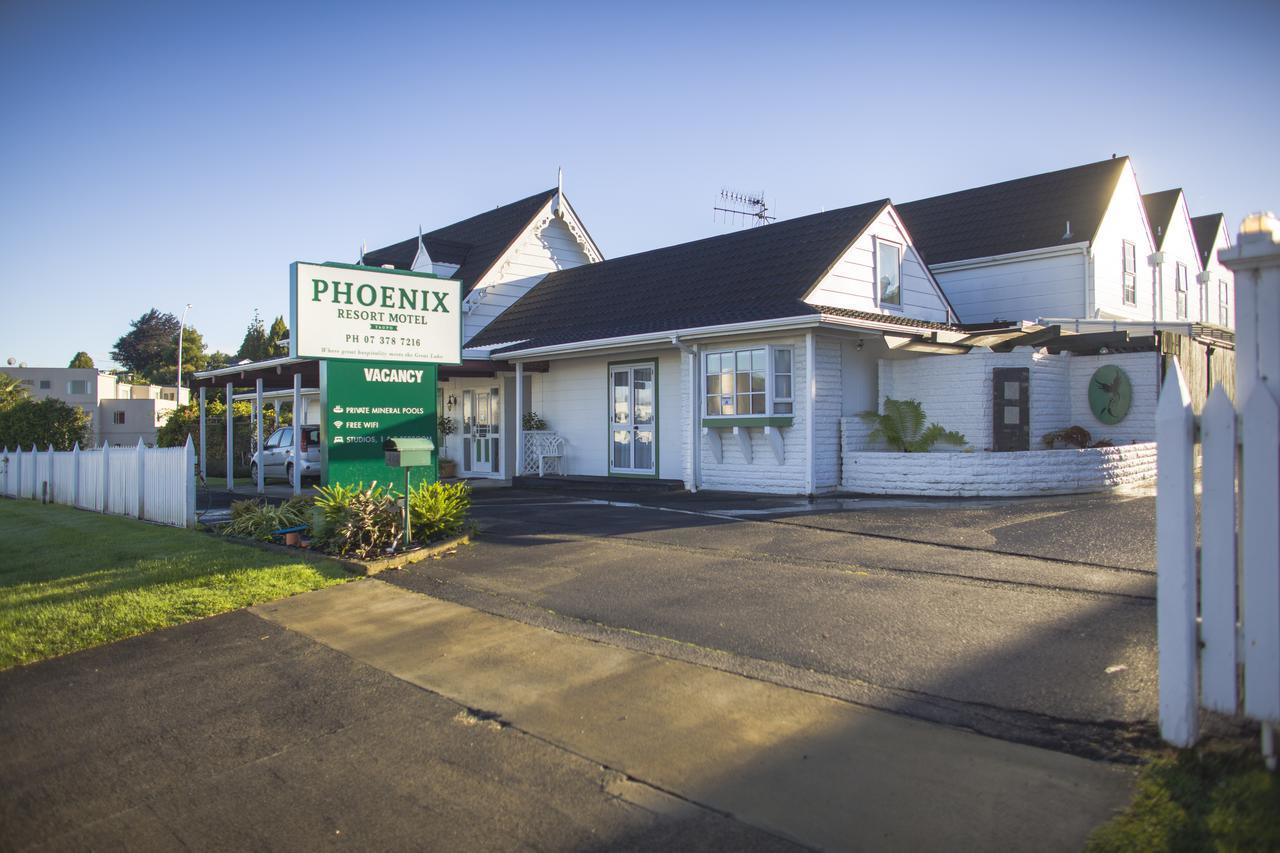 Phoenix Thermal Resort - Taupo Eksteriør bilde