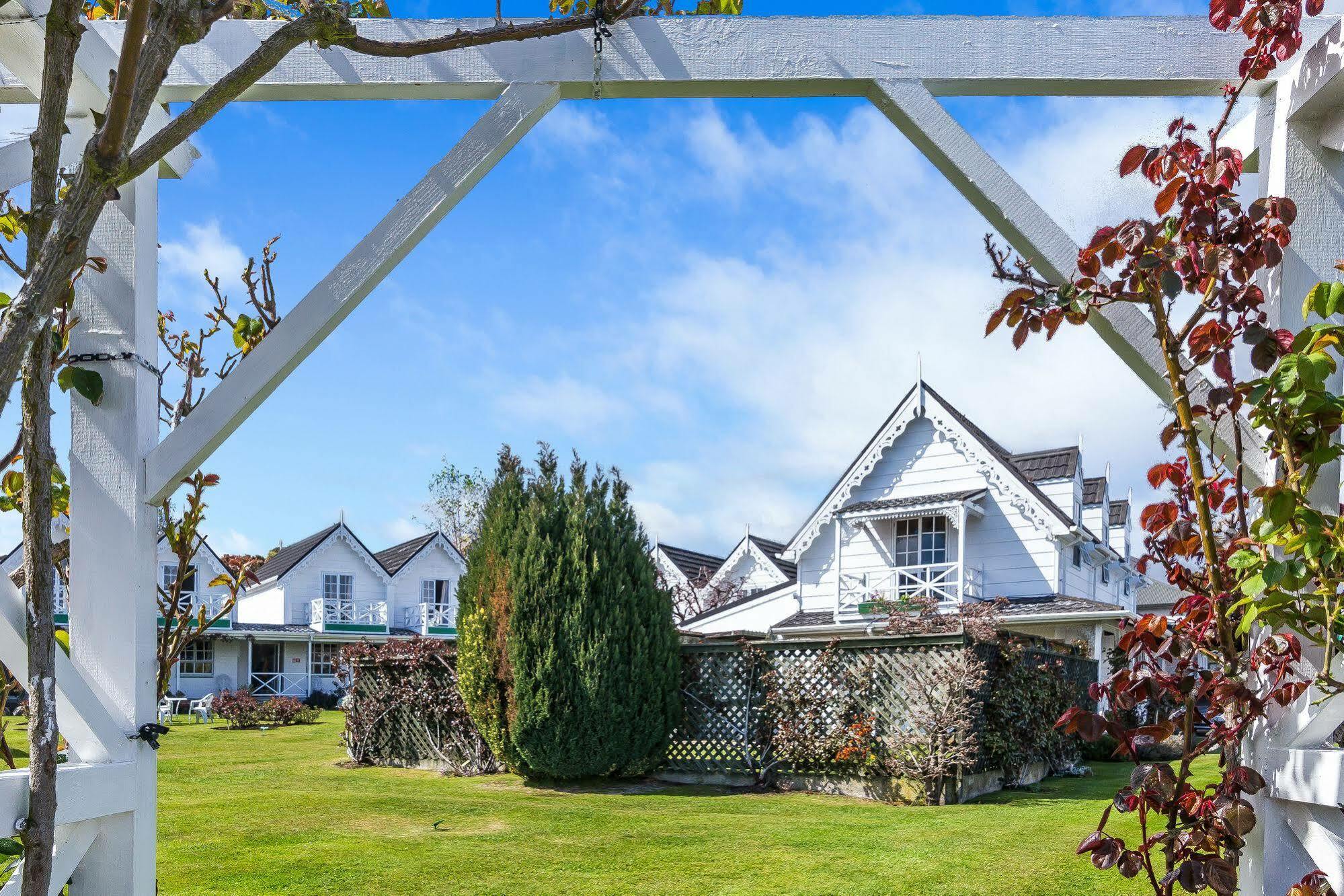 Phoenix Thermal Resort - Taupo Eksteriør bilde