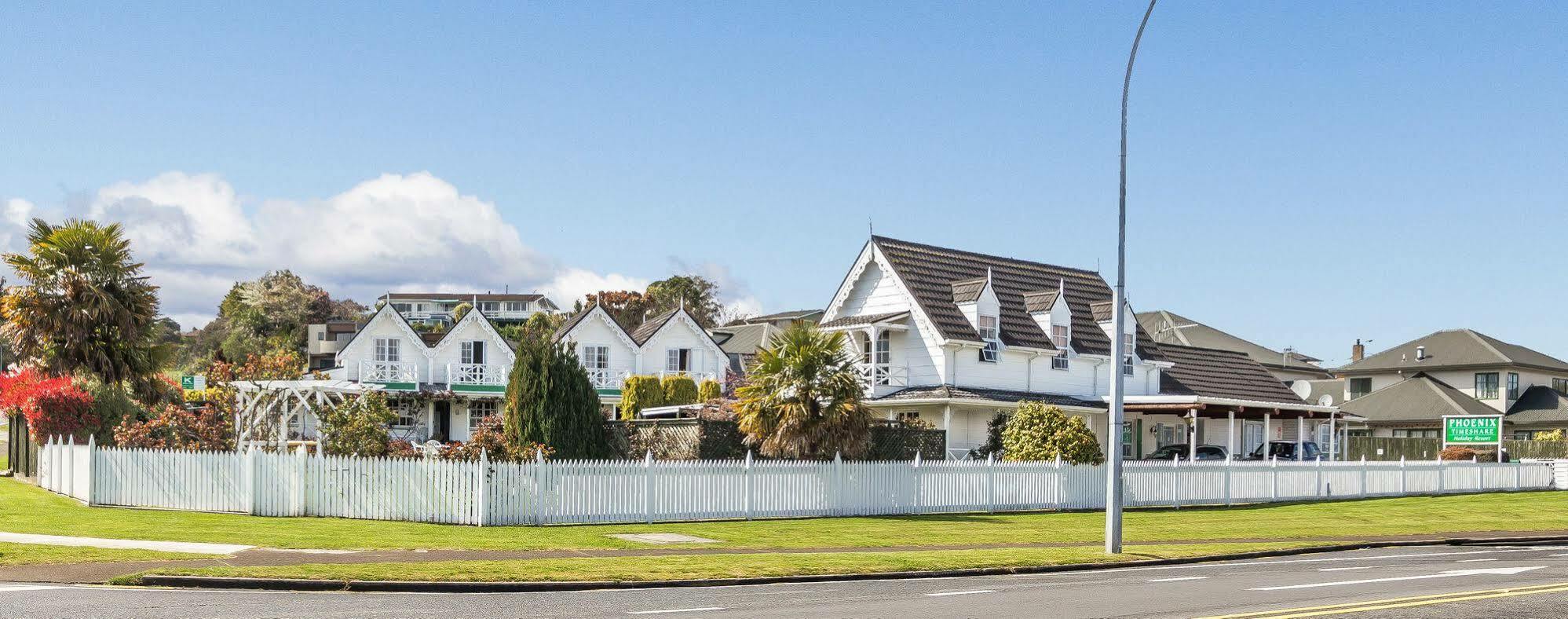 Phoenix Thermal Resort - Taupo Eksteriør bilde