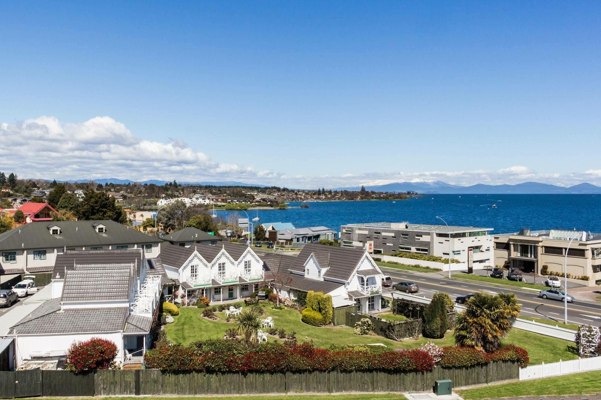 Phoenix Thermal Resort - Taupo Eksteriør bilde